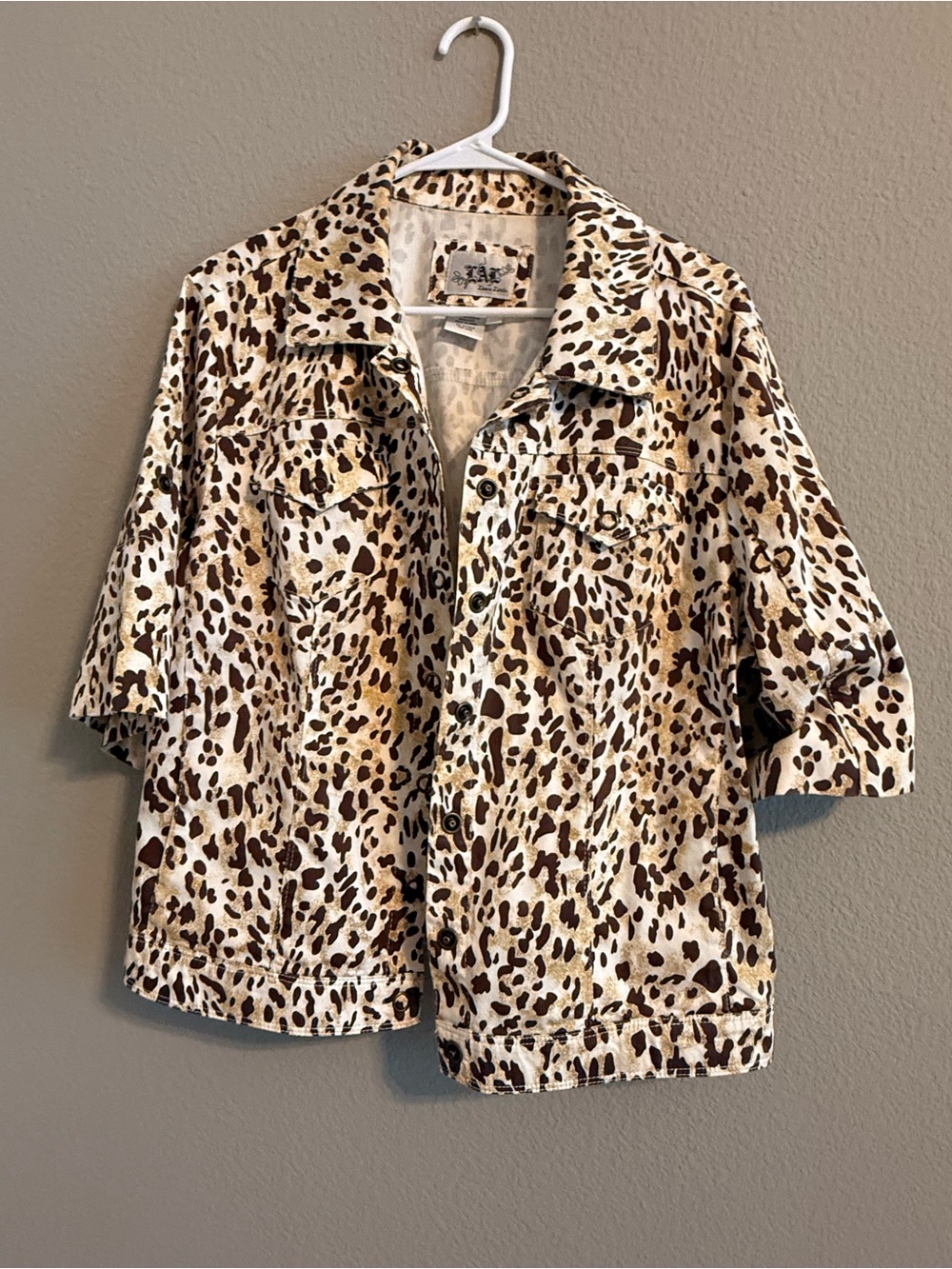 L.A.M.B. Leopard-Print Short Sleeve Jacket in Brown & Cream